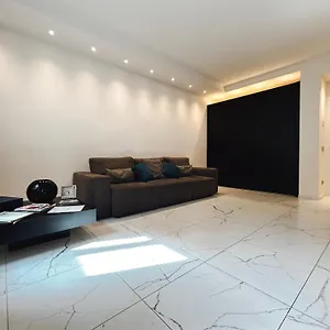 The Bright Nest Apartment